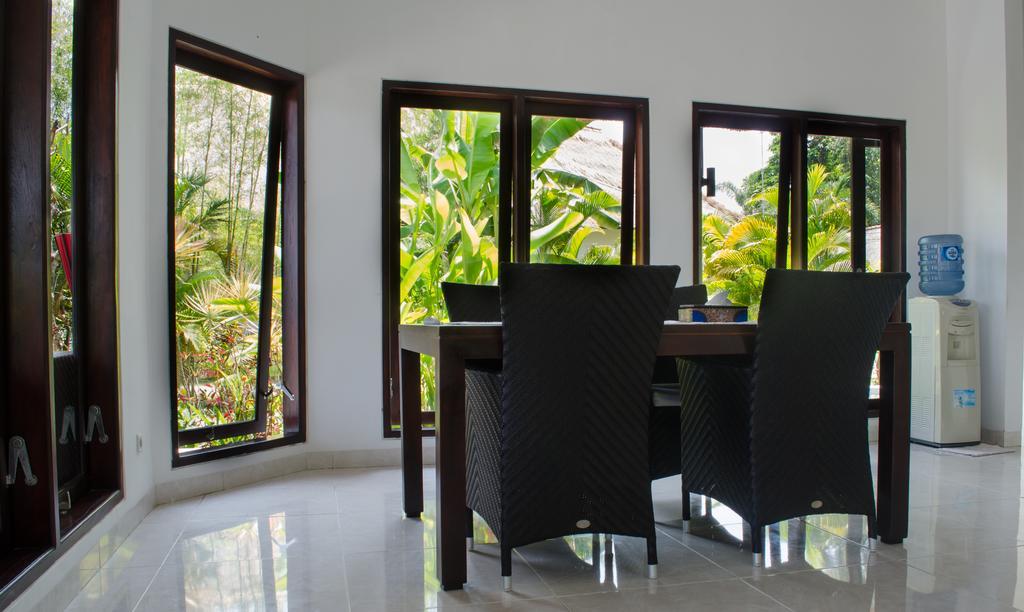 Villa Danison Umeanyar Habitación foto